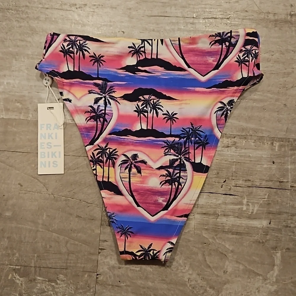 💕FRANKIES BIKINIS💕 Juju Bottom ~ Ocean Front Print XS NWT